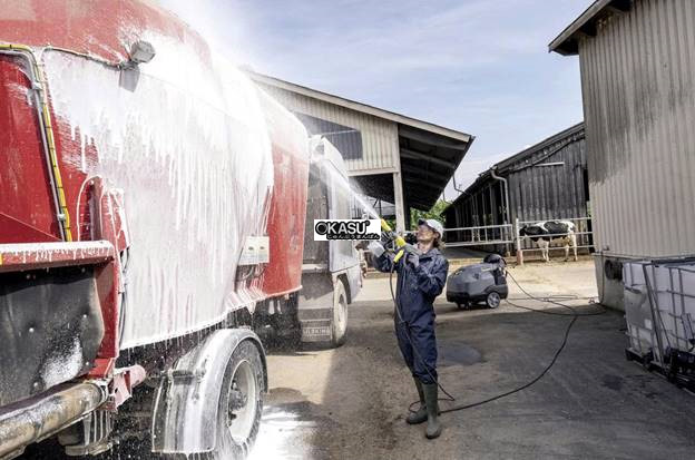 may phun rua ap luc cao nuoc nong karcher hds 10/21-4 m hinh 1