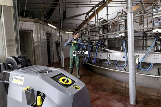 may phun rua ap luc cao nuoc nong karcher hds 13/20-4 s hinh 1