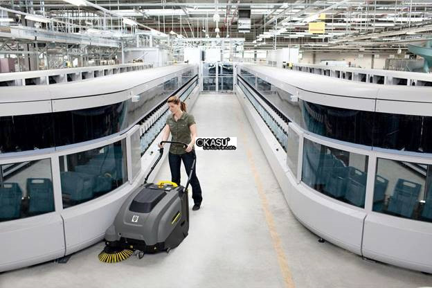 xe quet hut day tay karcher km 75/40 w bp hinh 0