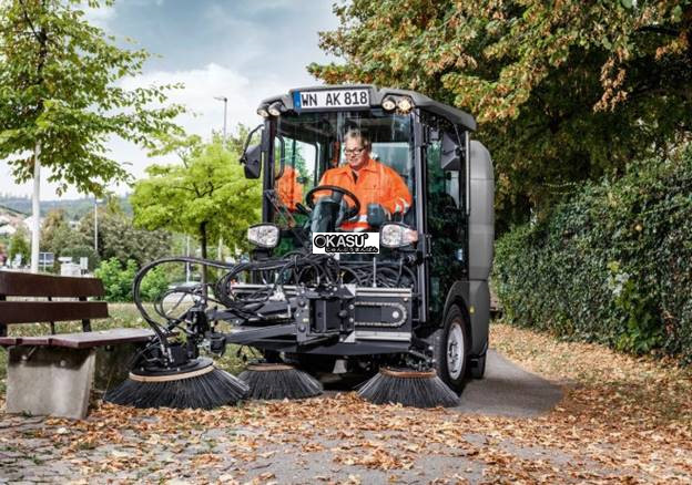 xe quet rac do thi karcher mc 130 hinh 0