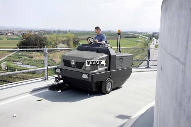 xe quet hut ngoi lai karcher km 150/500 r d classic hinh 0