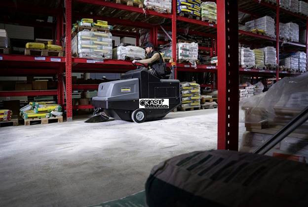 xe quet hut ngoi lai karcher km 105/180 r bp classic hinh 0