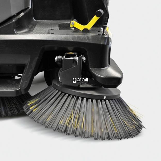 xe quet hut ngoi lai karcher km 105/110 r g+kssb hinh 1