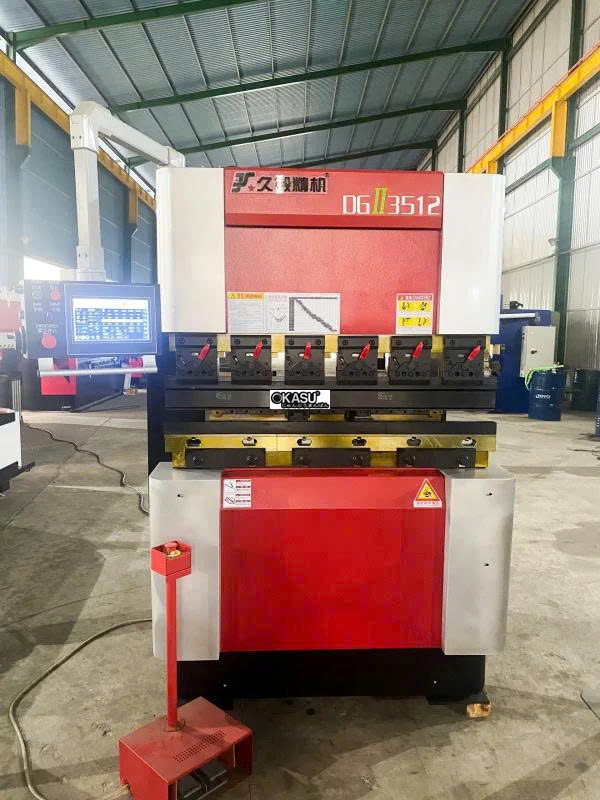 may chan cnc truc duoi len 35t1200 hinh 0