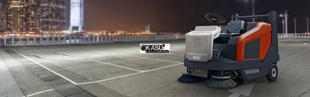 xe quet rac ngoi lai sweepmaster 1500 rh hinh 0